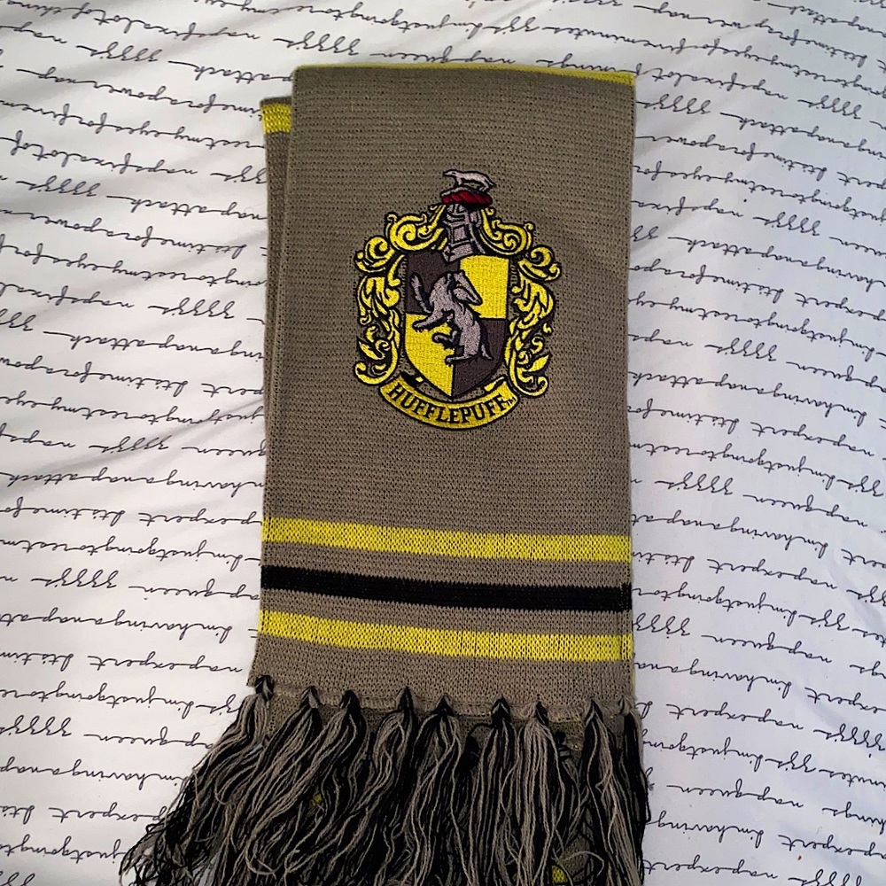 Hufflepuff scarf